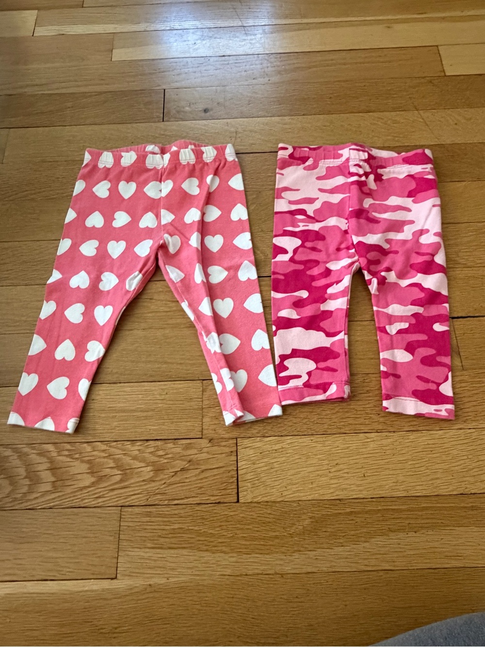 OshKosh B'gosh Pink Heart & Pink Camo Leggings Set